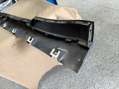 2015-2023 Ford Mustang GT V6 LH Side Skirt Molding Driver Side "G1"