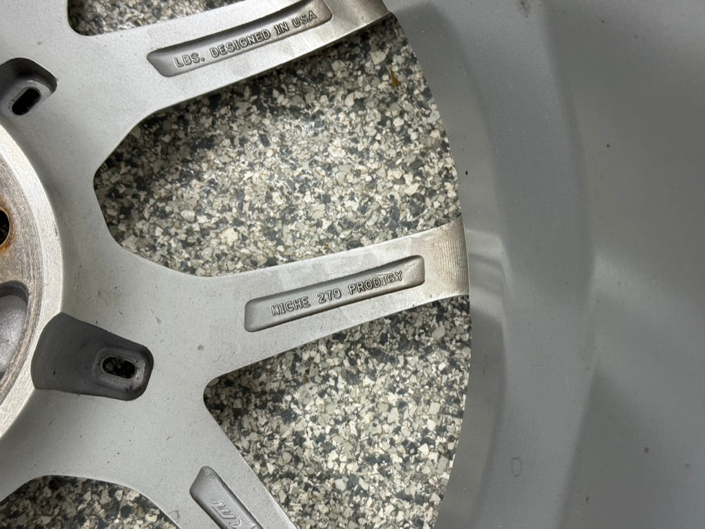 2015-2026 Mustang Niche Prodigy 5 20x9" Silver Wheel/Tire 275/30/20 Continental