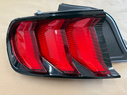 2018-2023 Ford Mustang GT350 GT V6 EcoBoost Tail Light LH Driver Side LED