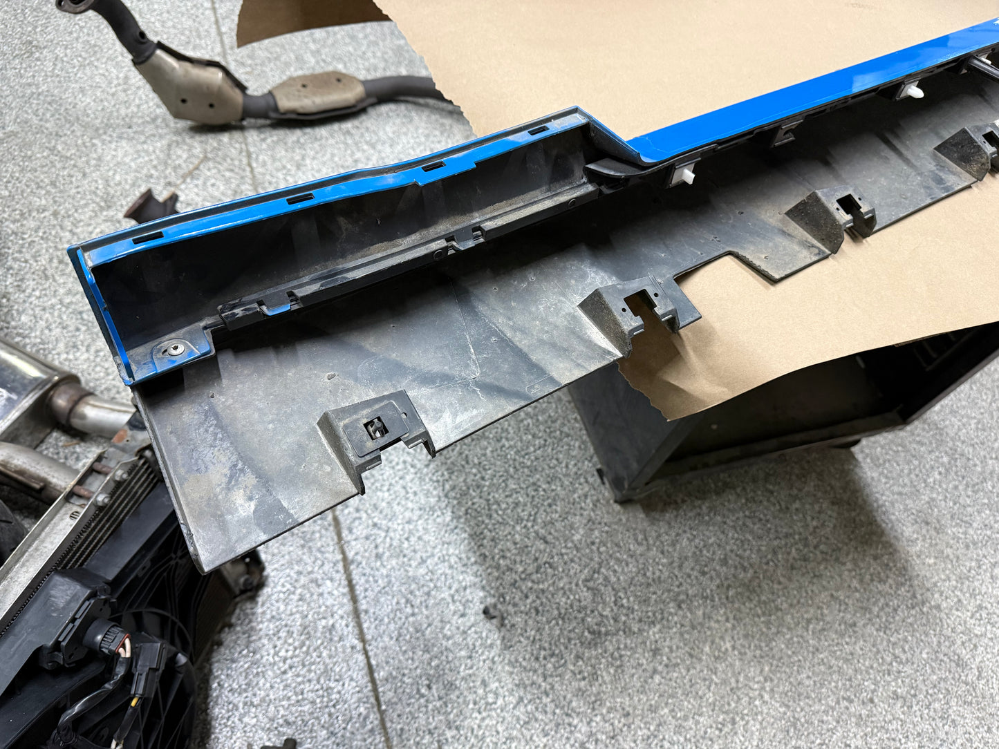 2024-2026 Ford Mustang GT RH Passenger Side Skirt Molding "AE"