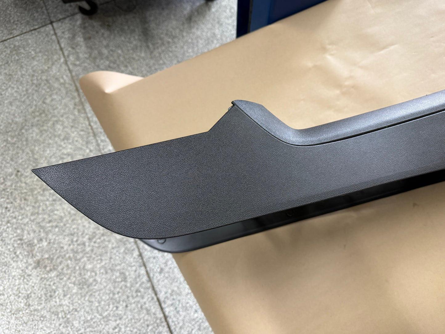 2010-2015 Chevrolet Camaro SS Center Console Assembly