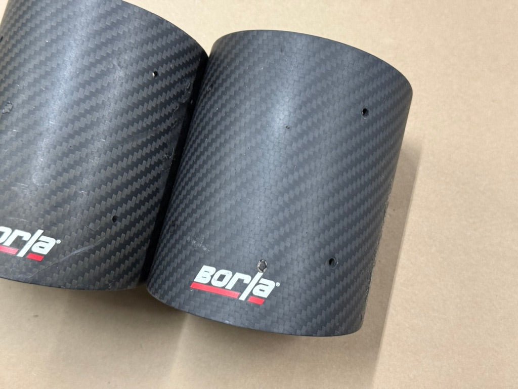 2018-2023 Ford Mustang GT 5.0L Borla Carbon Fiber Exhaust Tips (2) "Used"