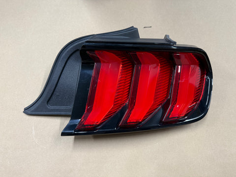 2018-2023 Ford Mustang GT V6 EcoBoost Tail Light RH Passenger Side LED
