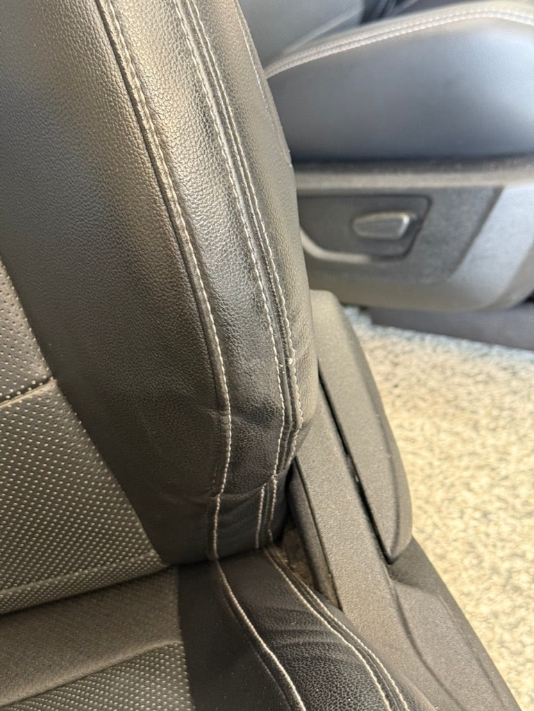 2018-2023 Ford Mustang GT Black Leather Coupe Front & Rear Seats