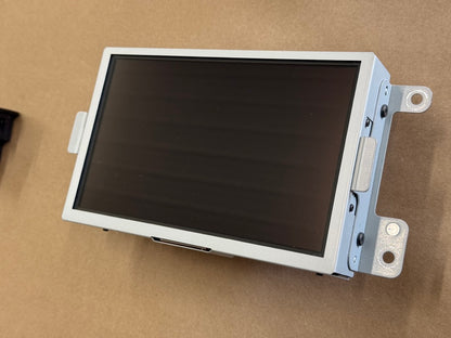 2022 Ford Mustang GT Touch Screen, Face Plate, Radio, Module USB Port