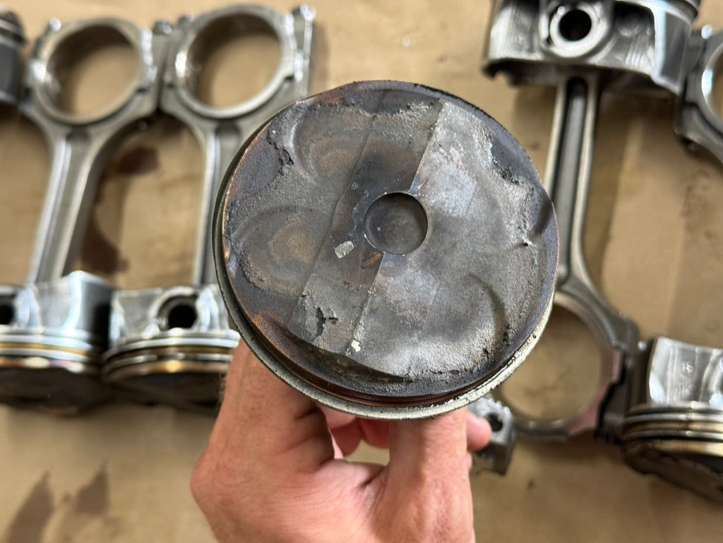 2024-2026 Ford Mustang GT Coyote 5.0L Pistons Rods Set of 8 8k miles