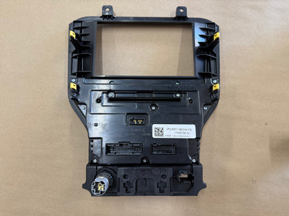 2022 Ford Mustang GT Touch Screen, Face Plate, Radio, Module USB Port