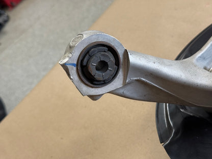 2015-2023 Ford Mustang 5.0 GT RH Passenger Side Rear Spindle Knuckle Hub