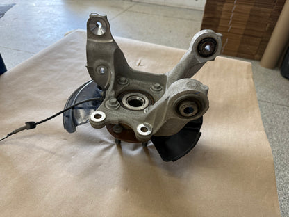 2015-2023 Ford Mustang 5.0 GT LH Driver Side Rear Spindle Knuckle Hub
