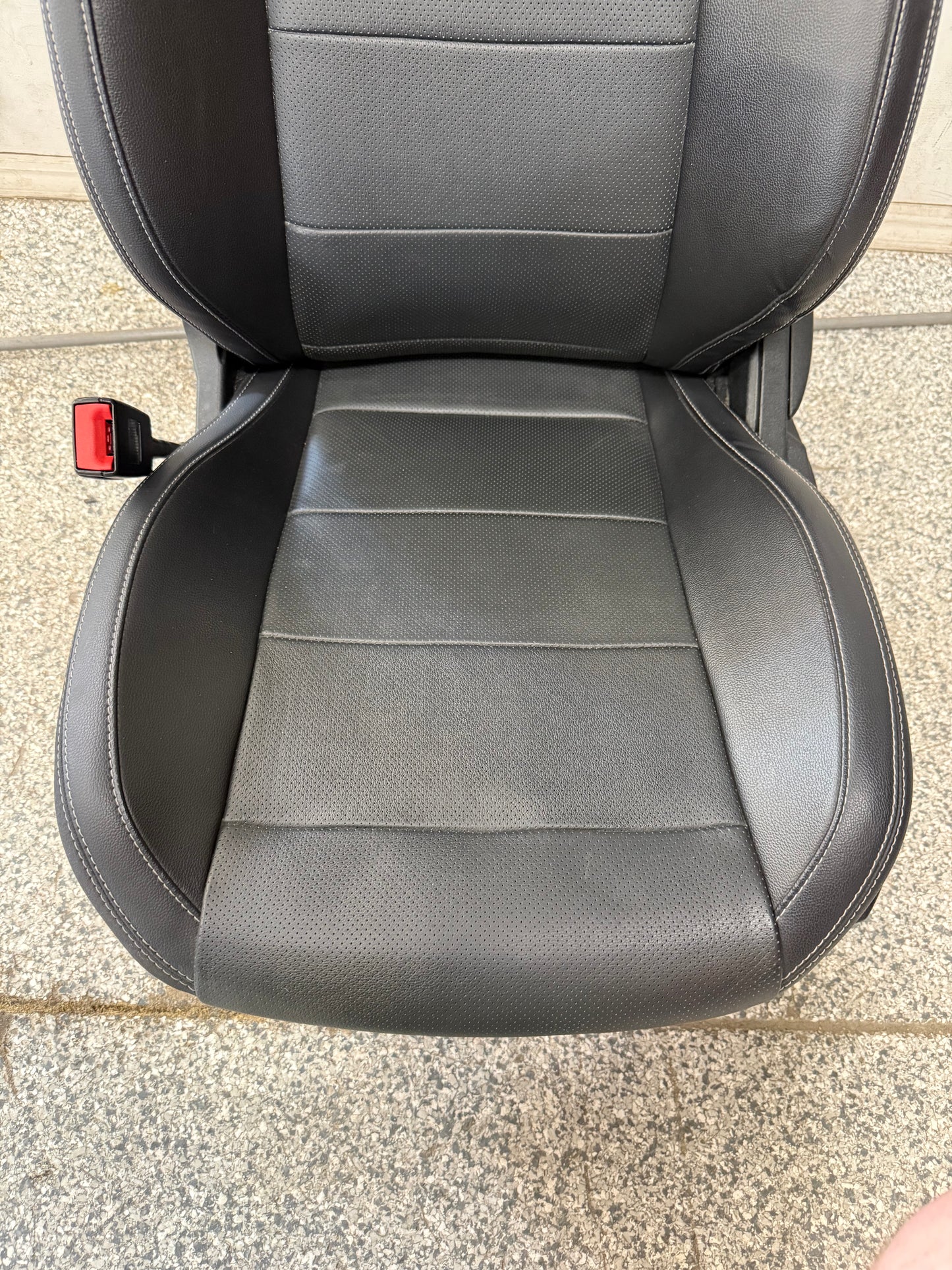 2018-2023 Ford Mustang GT Premium Leather Front Seats Black Heated/Cooled