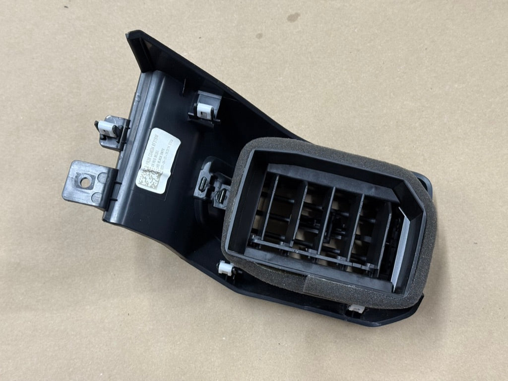 2024-2025 Ford Mustang S650 Dash Trim Air Vent LH Driver Panel