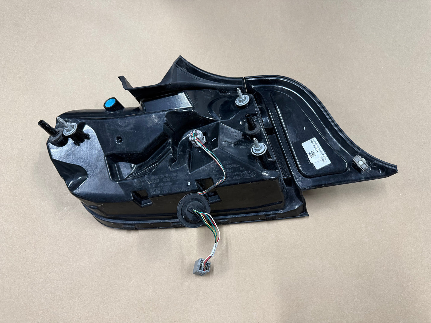 2018-2023 Ford Mustang GT V6 EcoBoost Tail Light RH Passenger Side LED