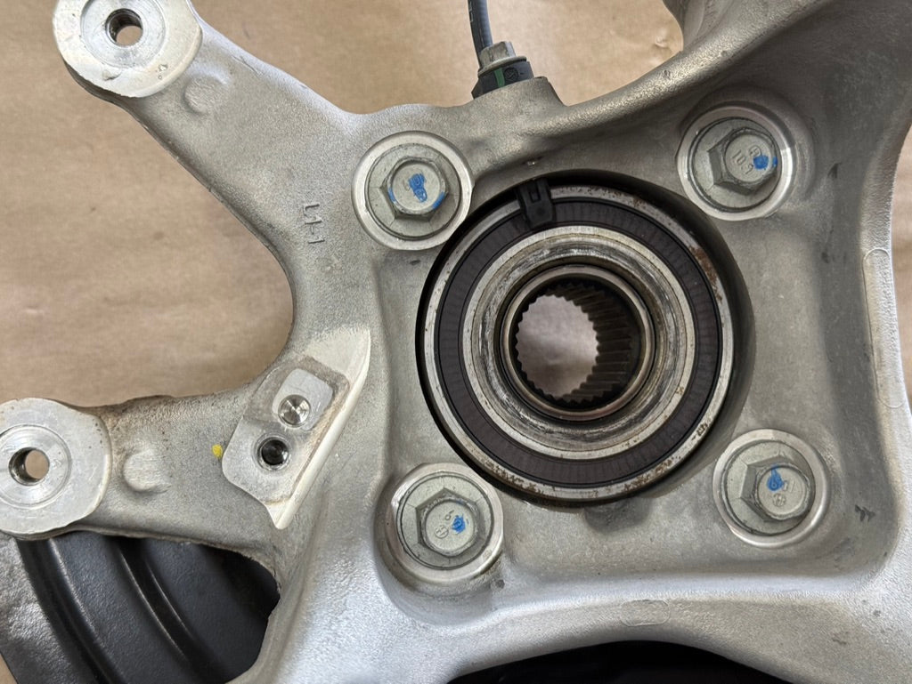 2024-2026 Ford Mustang GT LH Driver Side Rear Spindle Knuckle Hub