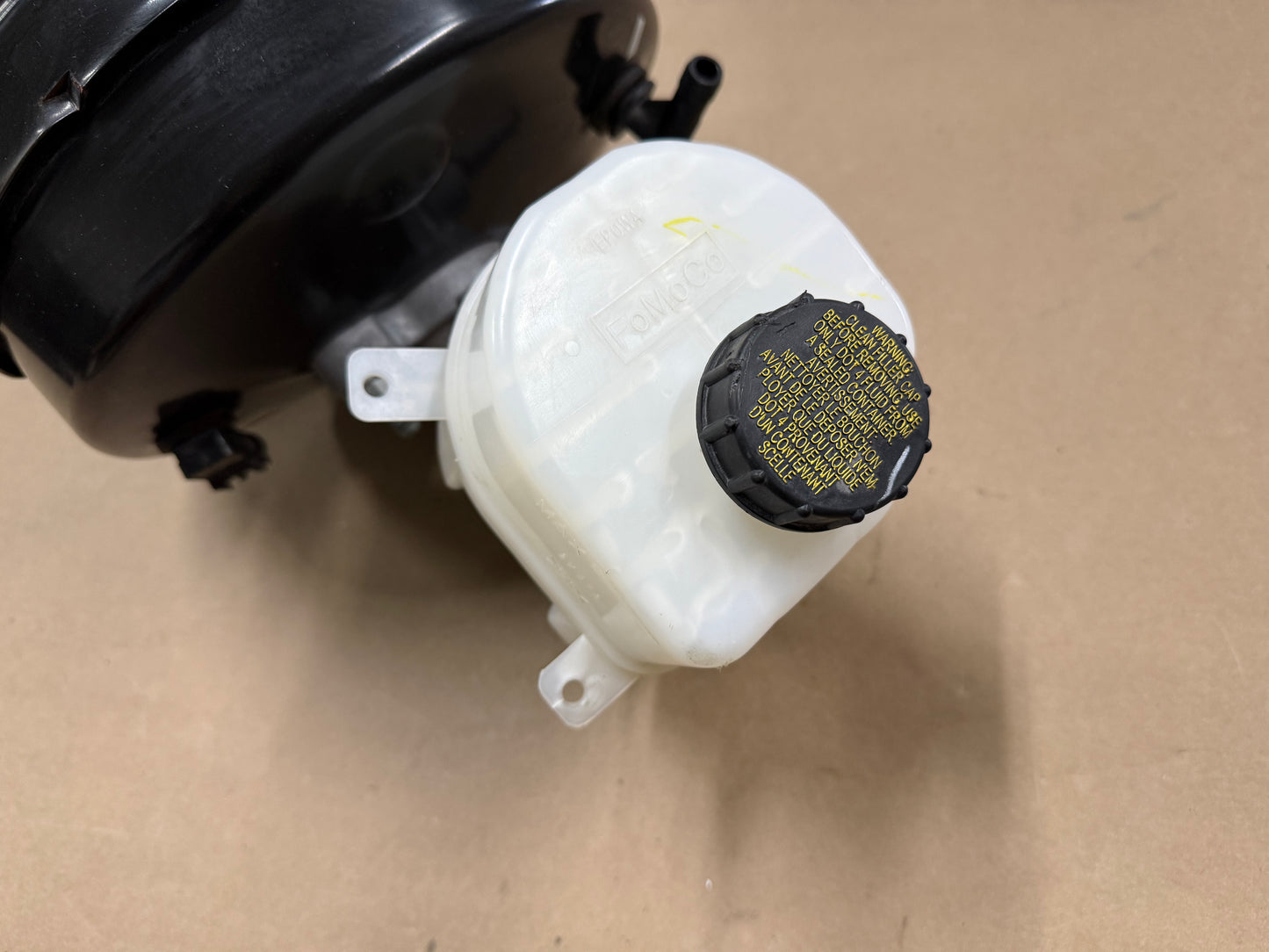 2017-2022 F-250 Super Duty 7.3L Hydraulic Master Cylinder Brake Booster Vacuum