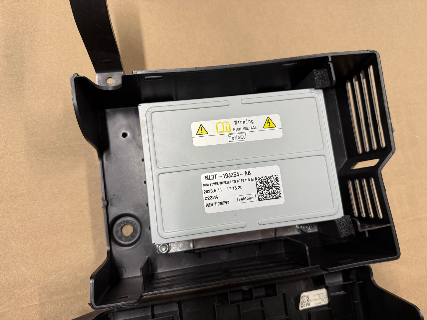 2023-2025 Ford F-250 Electric Power Inverter