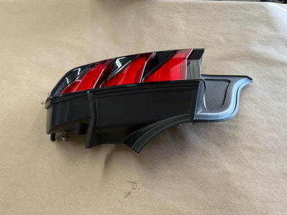 2018-2023 Ford Mustang GT V6 EcoBoost Tail Light RH Passenger Side LED