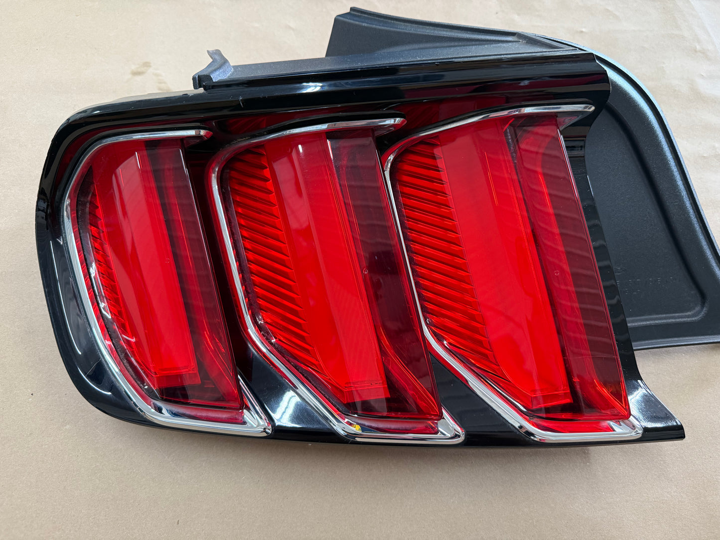 2015-2017 Ford Mustang GT350 GT V6 EcoBoost Tail Light LH Driver Side LED