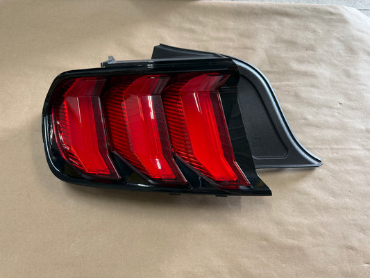 2018-2023 Ford Mustang GT350 GT V6 EcoBoost Tail Light LH Driver Side LED