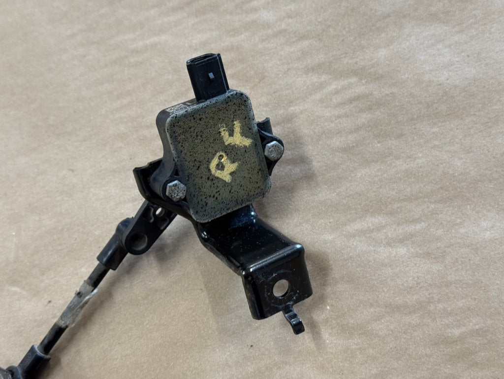 2018-2023 Mustang GT GT500 Front RH Passenger MagneRide Magnetic Ride Sensor