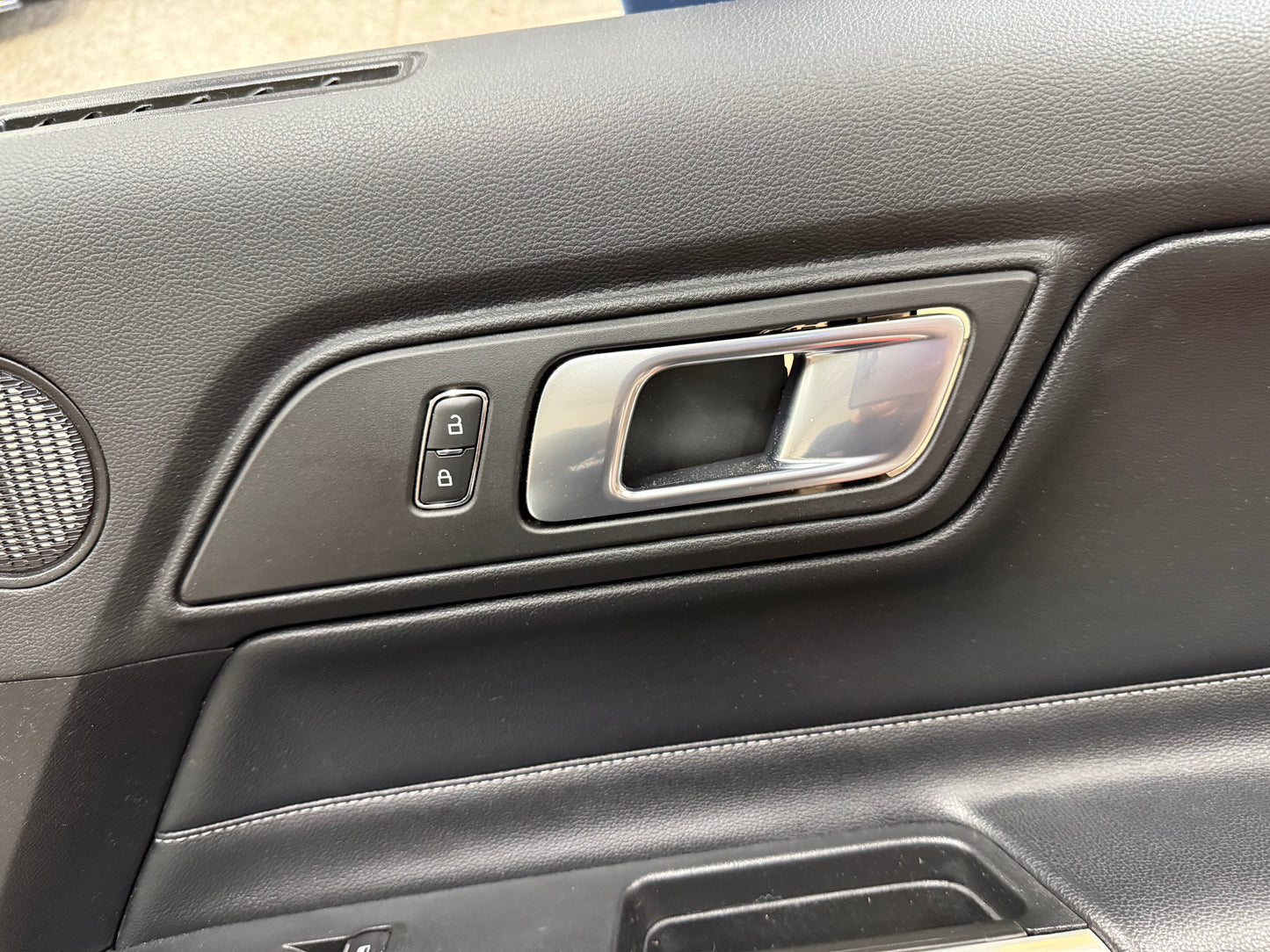 2018-2023 Mustang GT V6 EcoBoost RH Passenger Door Panel Leather Insert Soft