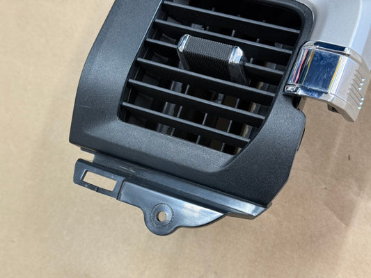 2023-2025 Ford F-250 F-350 RH Passenger Side Dash Vent Trim