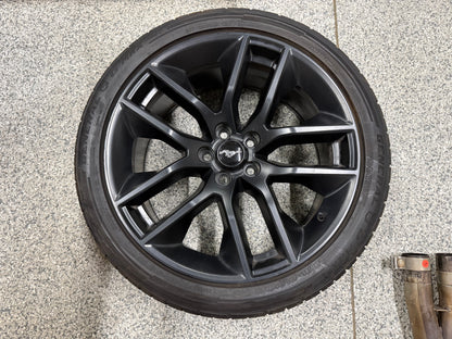 2015-2023 Ford Mustang GT Black Wheel Rim 20x9" General G Max 275/35/20