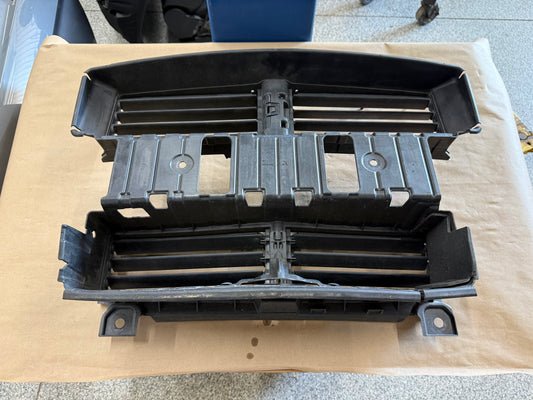 2018-2023 Ford Mustang GT Radiator Air Shutter Grille Assembly