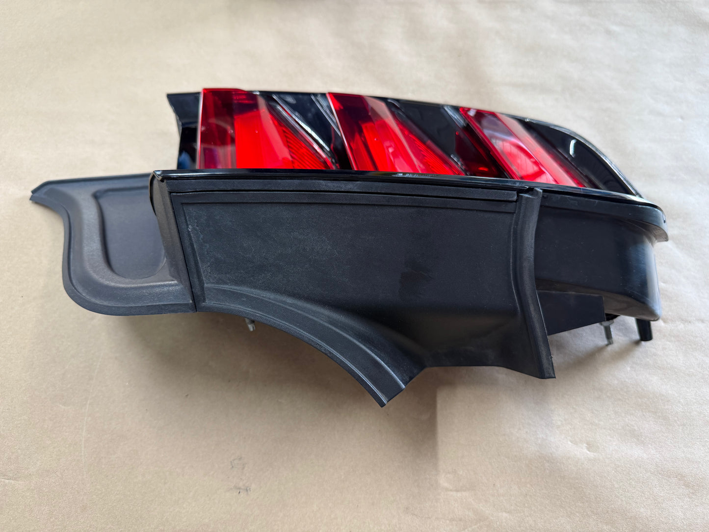 2015-2017 Ford Mustang GT350 GT V6 EcoBoost Tail Light LH Driver Side LED