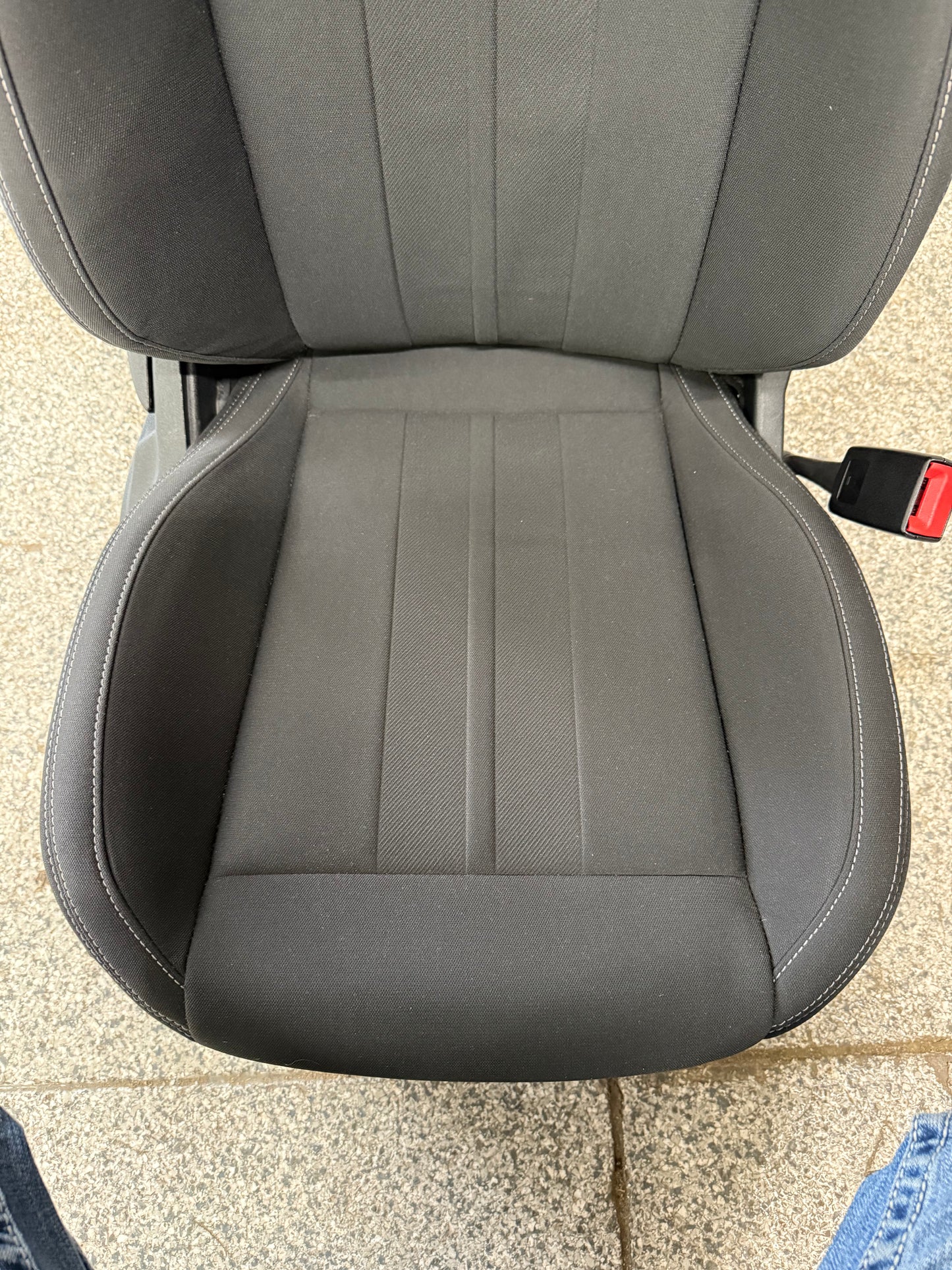 2018-2023 Ford Mustang GT Coupe RH Passenger Seat Black Cloth