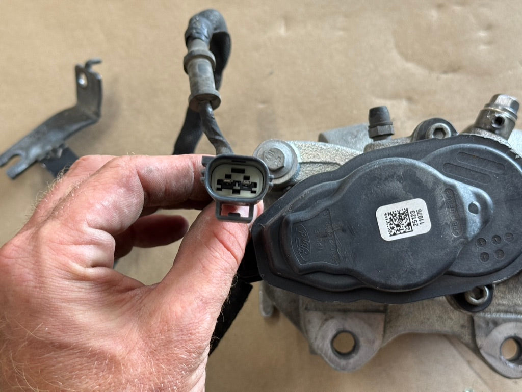 2024-2026 Ford Mustang GT 5.0 Rear Calipers Brakes Electric Emergency Brake