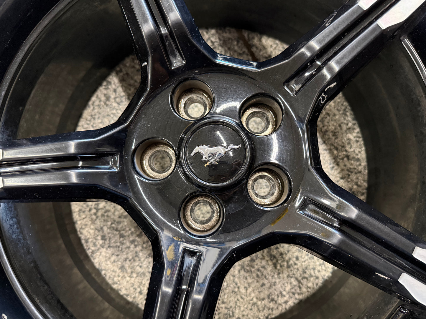 2015-2023 Ford Mustang California Special 19x8.5" Wheel Rim 255/40/19 Fortune