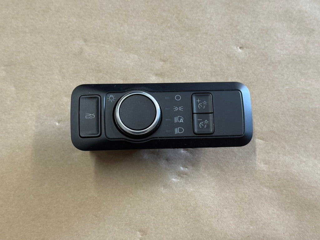 2024-2026 Ford Mustang Headlight Switch