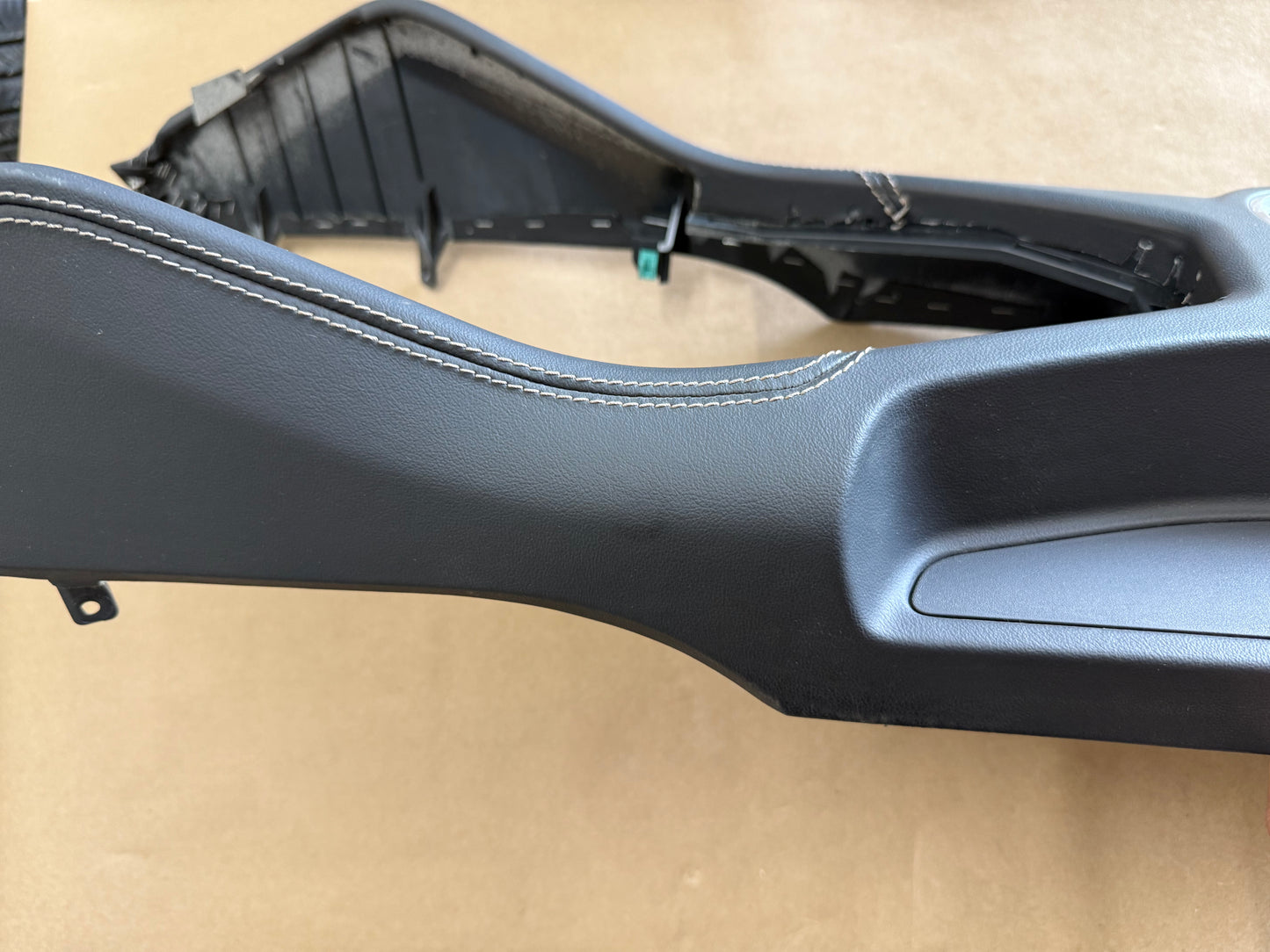2024-2026 Ford Mustang Center Console Top Leather Wrapped Plastic Knee Pads