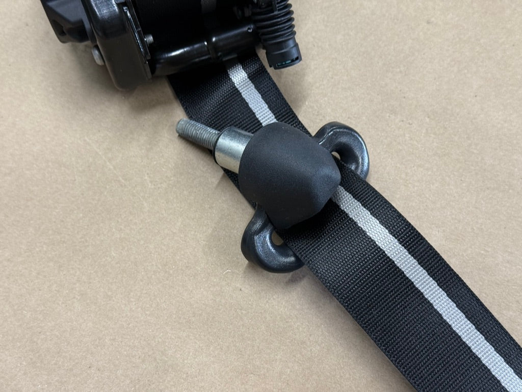 2024-2026 Ford Mustang 5.0 GT Coupe RH Passenger Front Seat Belt Safety