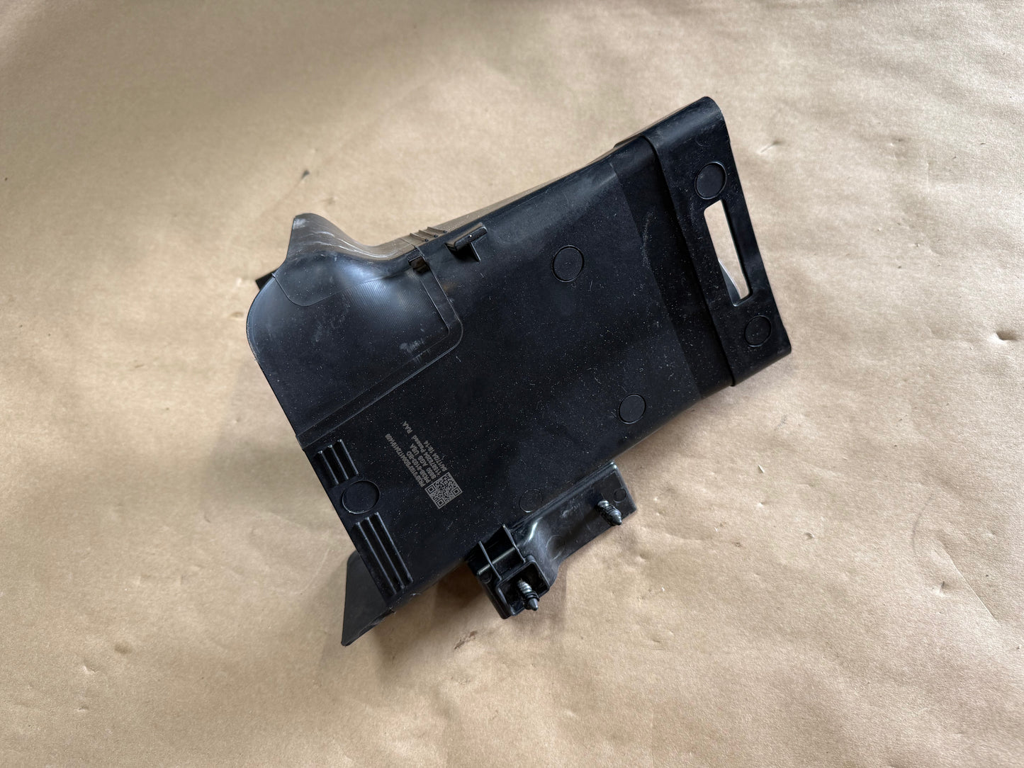 2024-2026 Ford Mustang GT LH Driver Side Intake Air Deflector