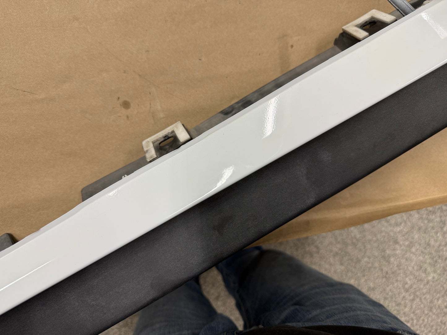 2015-2023 Mustang GT V6 LH Side Skirt Molding Driver Side "White"