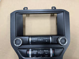 2022 Ford Mustang GT Touch Screen, Face Plate, Radio, Module USB Port