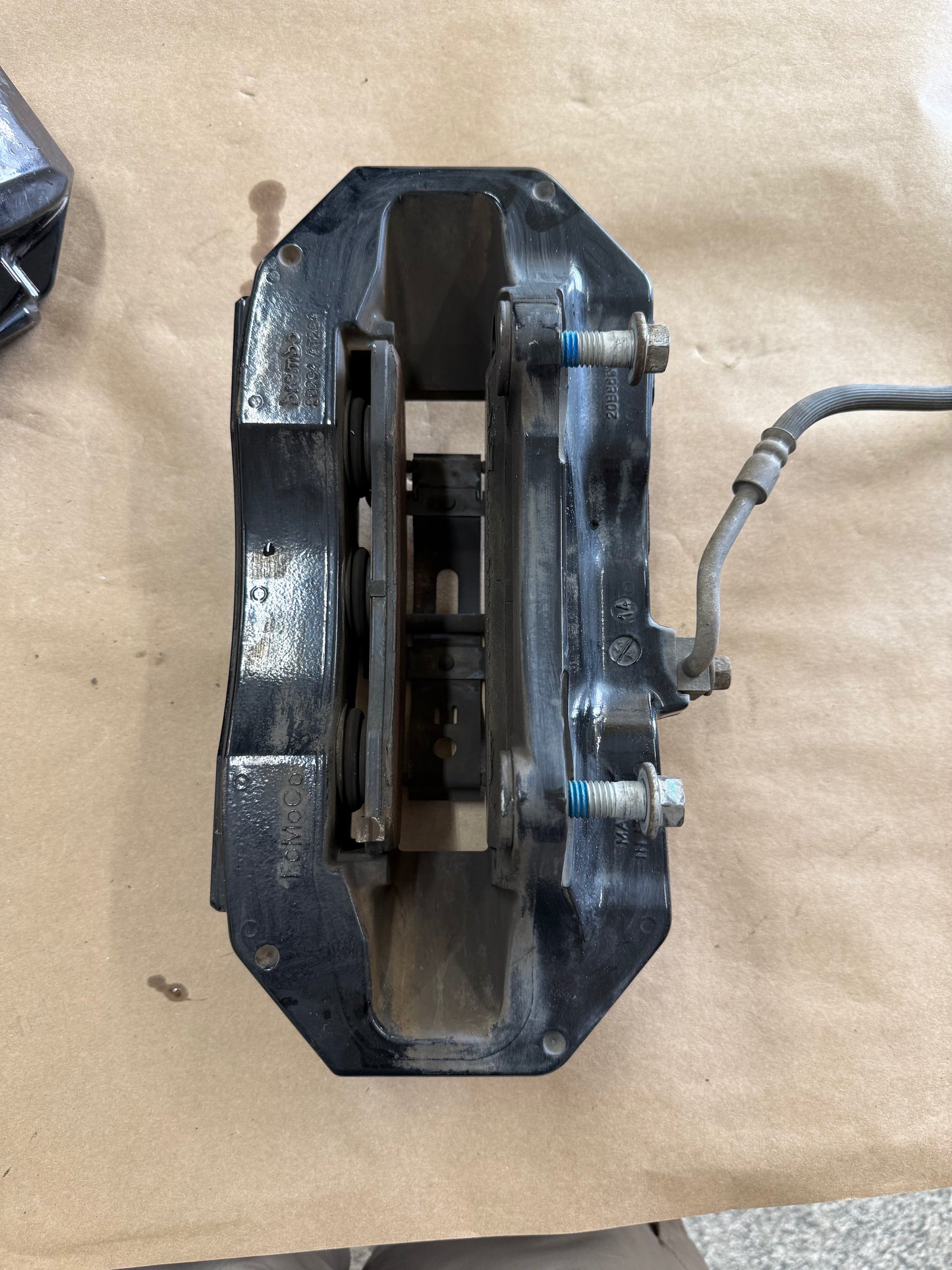 2015-2023 Ford Mustang GT Front 6 Piston BREMBO Brake Calipers