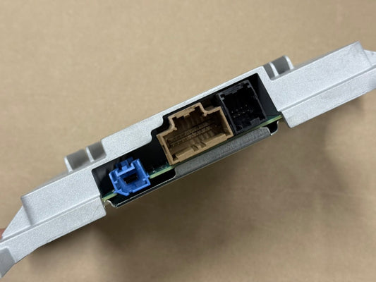 2023-2025 Ford F-250 F-350 Super Duty Radio Amplifier