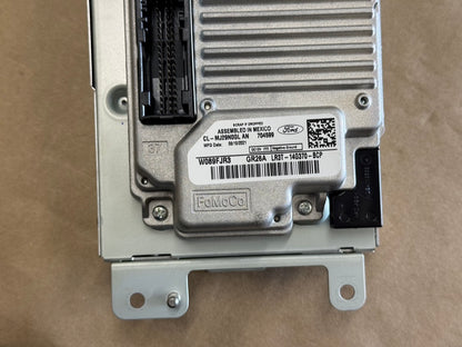2021 Ford Mustang GT Touch Screen, Face Plate, Radio, Module USB Port