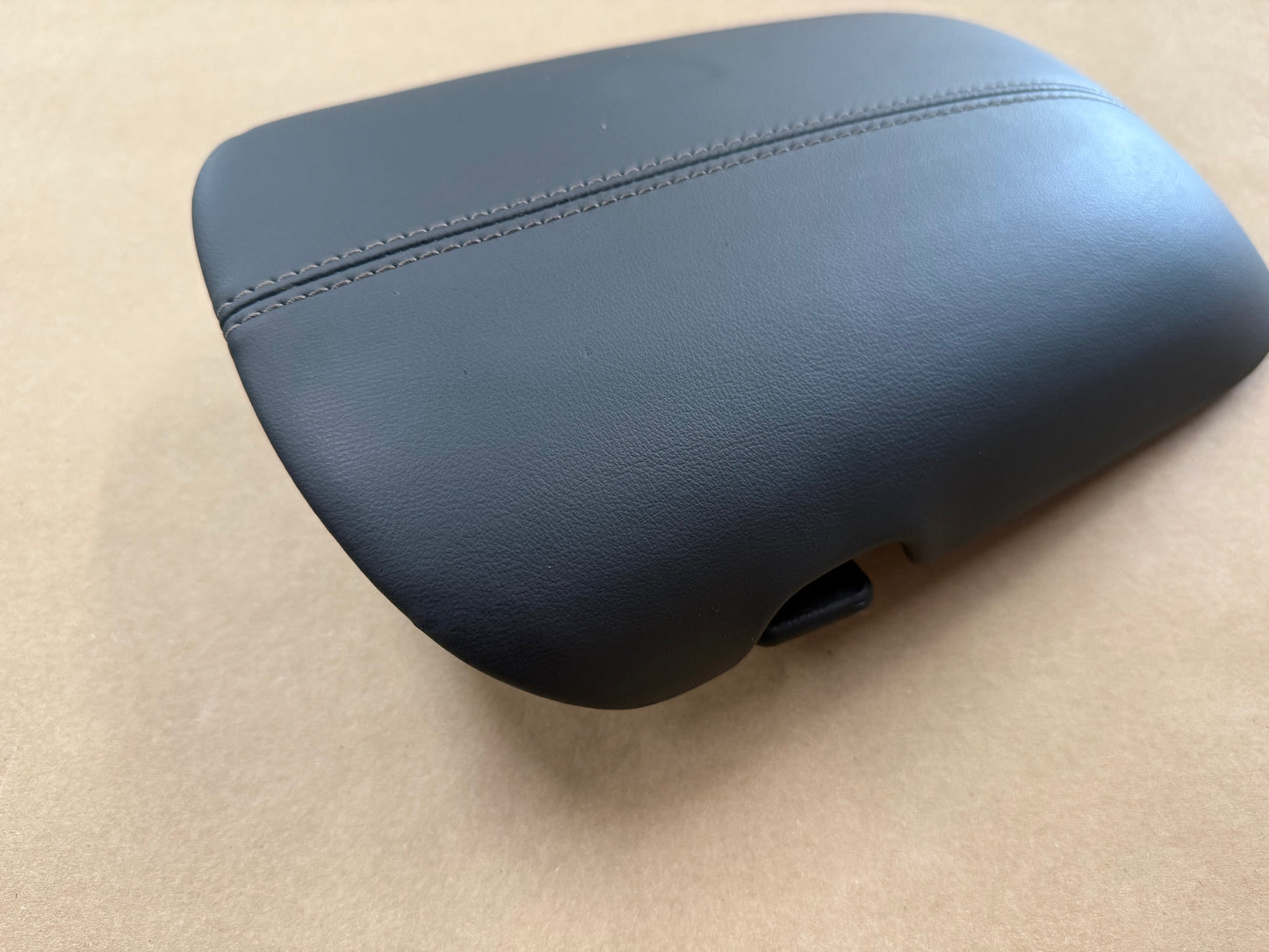 2024-2026 Ford Mustang Center Top Console Lid Armrest