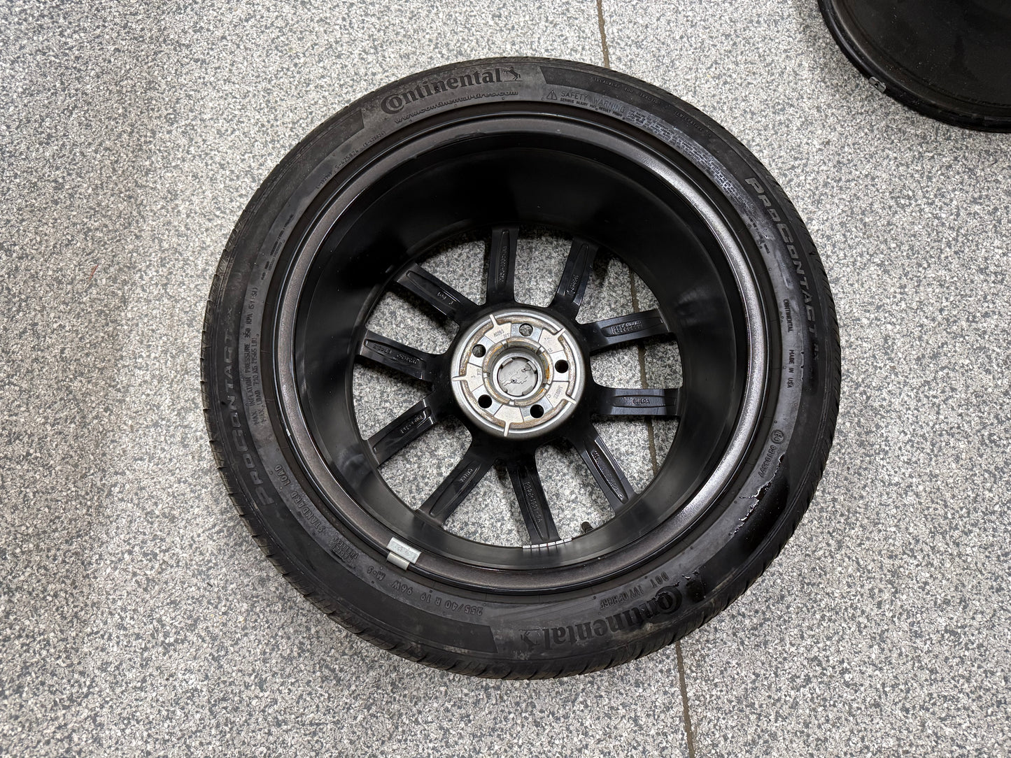 2024-2026 Ford Mustang GT 5.0 19x8.5" Wheel Rim Continental 255/40/19