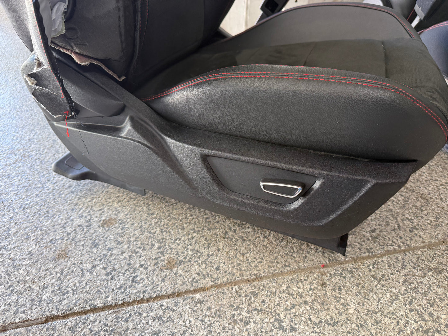 2018-2023 Ford Mustang GT California Special Front Rear Seats Black Red Stitch
