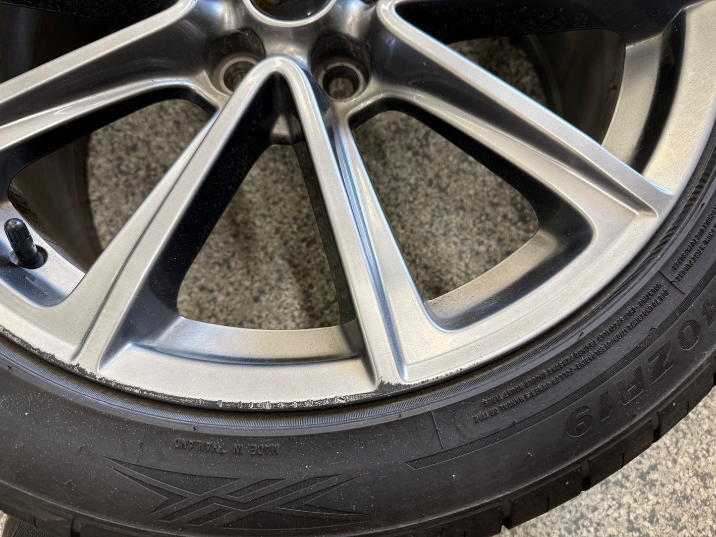 2015-2017 Ford Mustang GT Wheel Rim 19"x8.5" Fortune Viento 255/40/19