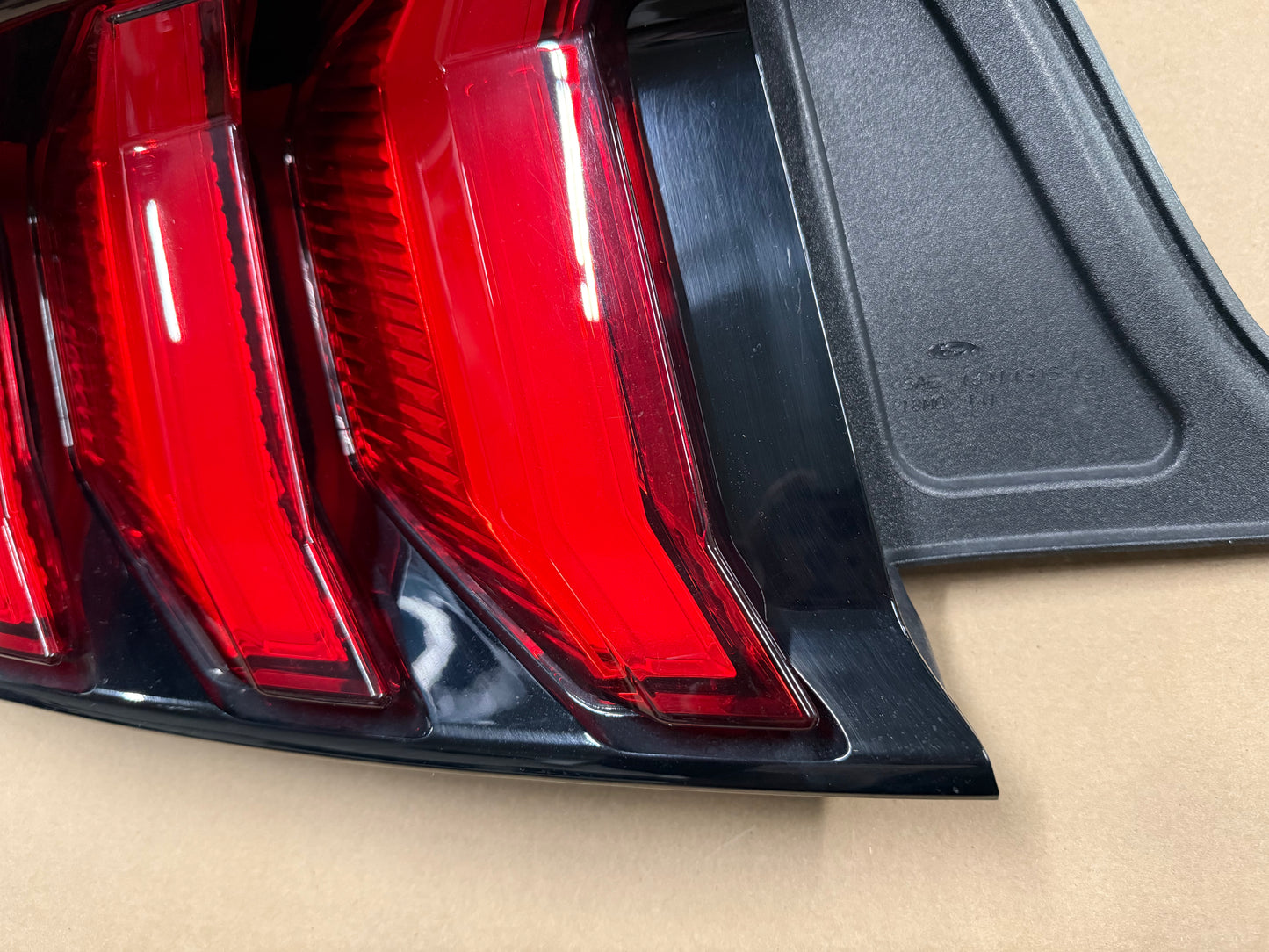 2018-2023 Ford Mustang GT350 GT V6 EcoBoost Tail Light LH Driver Side LED