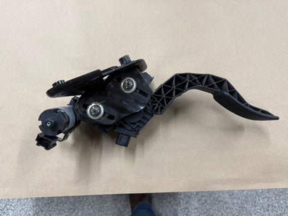 2023-2026 Ford F-250 F-350 Super Duty Electric Gas Pedal