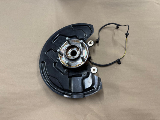 2021-2023 Ford Mustang 5.0 GT LH Driver Side Front Spindle Knuckle Hub 4 Bolt