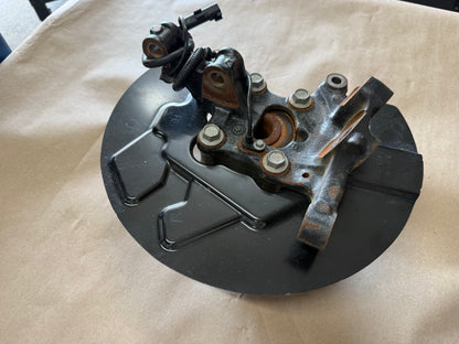 2021-2023 Ford Mustang 5.0 GT RH Passenger Side Front Spindle Knuckle Hub 4 Bolt