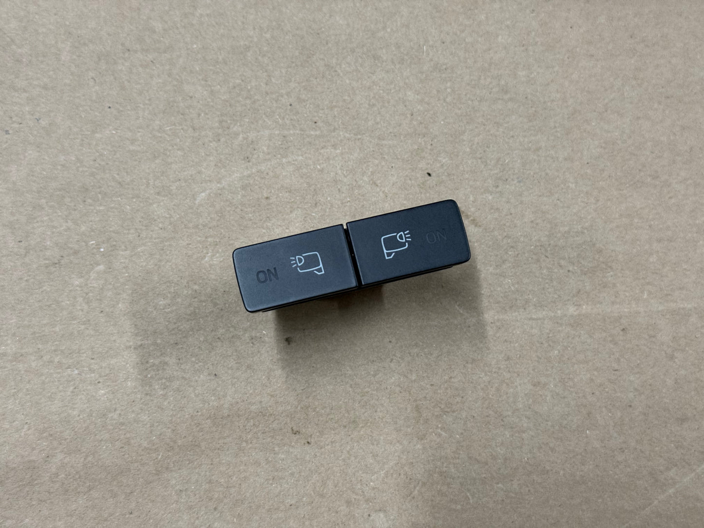 2021-2026 FORD F-150 F-250 F-350 DASH DASHBOARD SPOTLIGHT SPOT LIGHT SWITCH OEM