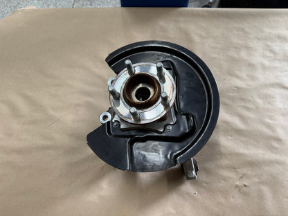 2015-2023 Ford Mustang 5.0 GT RH Passenger Side Rear Spindle Knuckle Hub